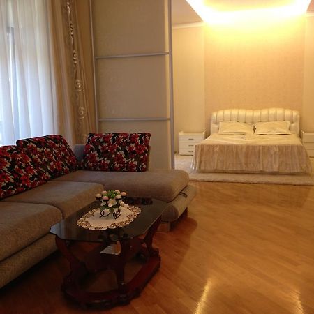 Virmenska Apartment ลวีฟ ภายนอก รูปภาพ