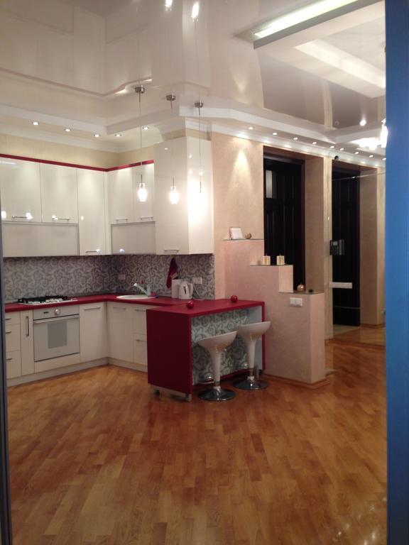 Virmenska Apartment ลวีฟ ภายนอก รูปภาพ